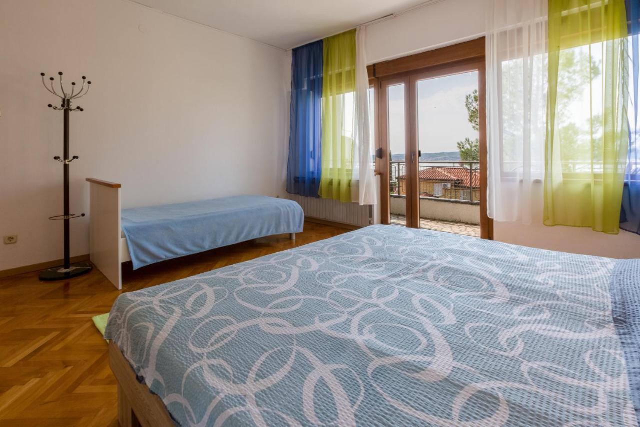 Jasminka Loncaric Apartment Crikvenica Exterior photo