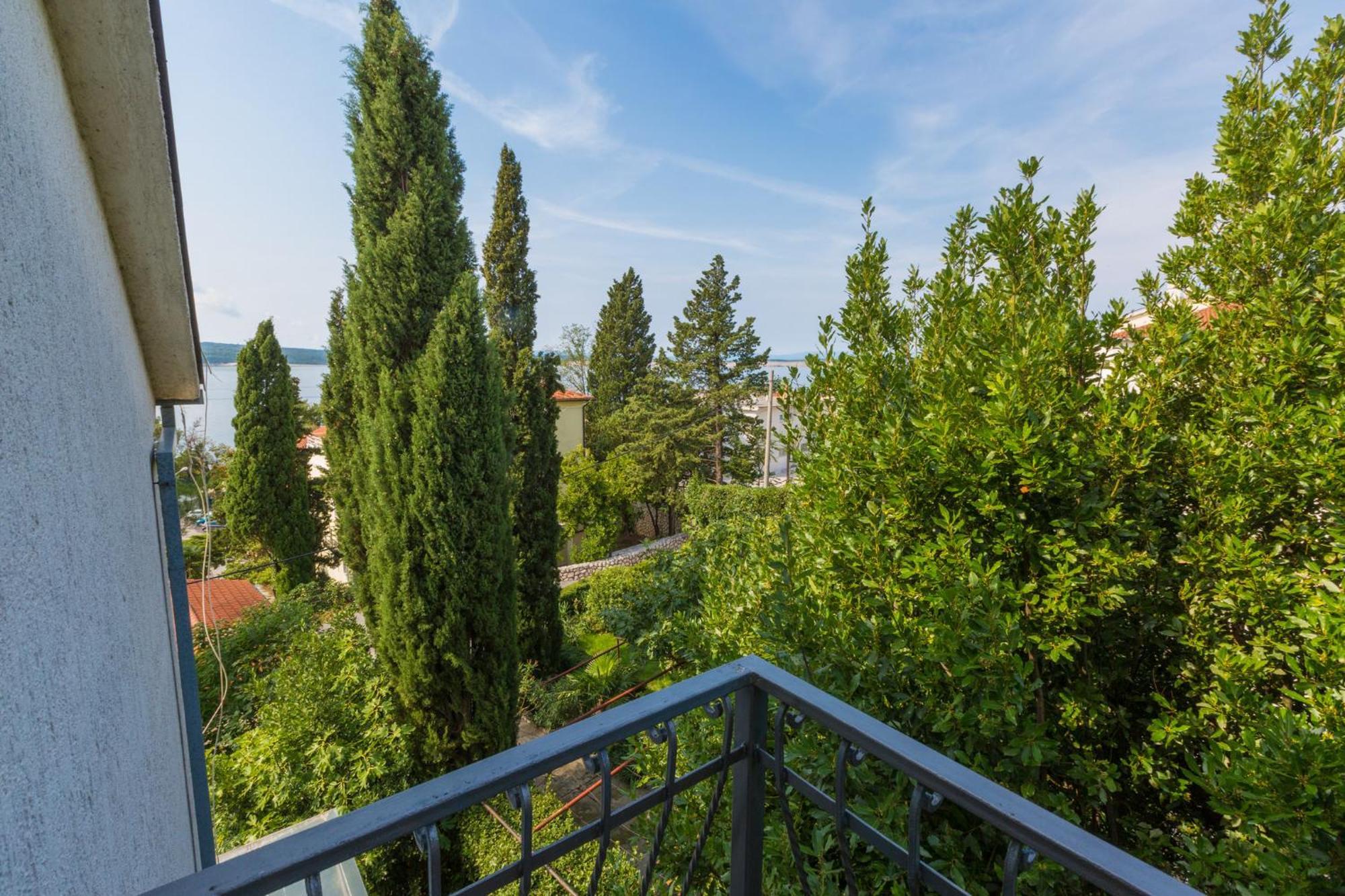 Jasminka Loncaric Apartment Crikvenica Room photo